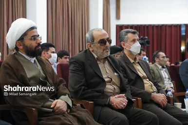 نشست صمیمانه شهردار با روشندلان در محفل انس با قرآن