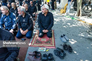 گزارش تصویری | عزاداری روز تاسوعای حسینی در خیابان های اطراف حرم مطهر رضوی
