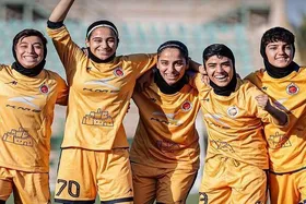 صدرنشینی مقتدارنه خاتون بم در لیگ برتر فوتبال زنان؛ ۱۳ پیروزی متوالی و فاصله ۵ امتیازی با دوم