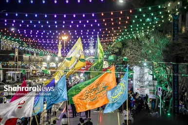 گزارش تصویری | گلباران حرم مطهر امام‌رضا (ع) در شب میلاد حضرت جوادالائمه (ع)
