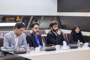 گزارش تصویری | نشست اعضای خانه مطبوعات خراسان رضوی با شهردار مشهد