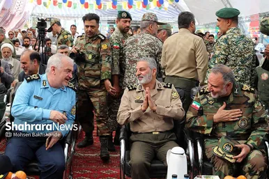 مراسم بهره برداری از طرح ۸۸۸ واحدی منازل سازمانی ارتش در مشهد