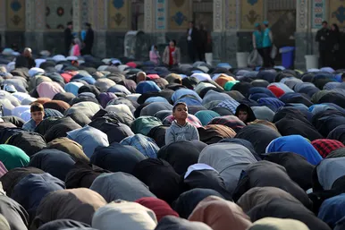 نماز عید فطر در حرم مطهر رضوی