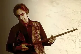 حمید متبسم؛ هنرمندی که تار و سه&zwnj;تار را به زبان تازه&zwnj;ای در موسیقی ایرانی تبدیل کرد