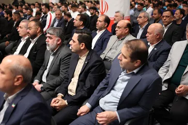 عکس‌هایی از دیدار مدال‌آوران ورزشی و علمی با رهبر انقلاب (۲۸ مهرماه ۱۴۰۴)