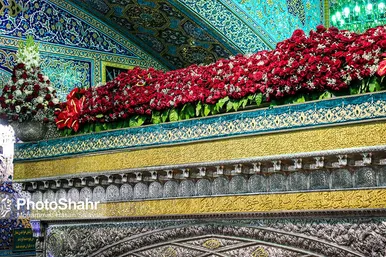 مراسم تعویض پرچم گنبد و پوش ضریح حرم مطهر ثامن الحجج (ع)