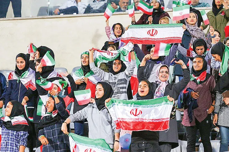 پاگشای بانوان ایرانی به آزادی