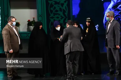 آیین ملی پاسداشت ادبیات جهاد و مقاومت