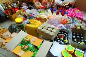 کشف و معدوم سازی ۱۷ تن مواد غذایی فاسد در نیشابور