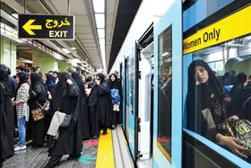 دغدغه&zwnj;ها و پیشنهادهای مسافران خطوط ریلی مشهد | مسافران مترو در انتظار کاهش سرفاصله