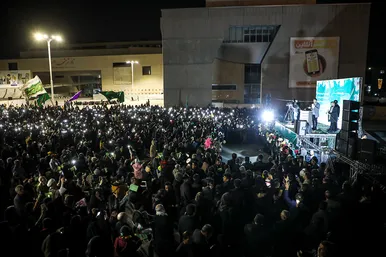 گلباران حرم مطهر رضوی در شب میلاد جوادالائمه (ع)