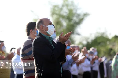 اقامه نماز عید سعید فطر در حرم مطهر امام رضا(ع)