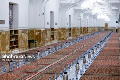 مراسم افطاری در حرم امام‌رضا(ع)