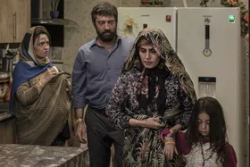 &laquo;ابلق&raquo; نرگس آبیار و &laquo;شب طلایی&raquo; یوسف حاتمی&zwnj;کیا به زودی اکران می&zwnj;شوند