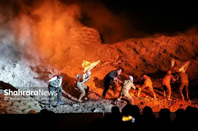 نمایش میدانی «نوری در نیمروز»