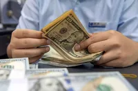 بانک مرکزی: نرخ فعلی ارز با واقعیت‌های اقتصادی همخوان نیست (۱۰ مهر ۱۴۰۵)