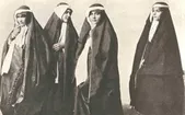 تاجلی‌بیگم، بانوی سیاست‌مدار صفوی که در شاه چراغ دفن است