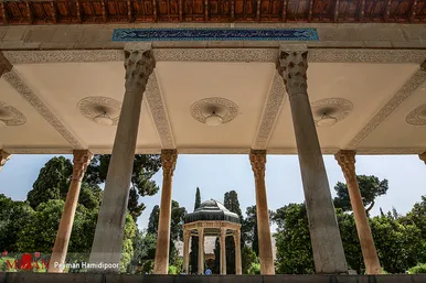 روز بزرگداشت حافظ
