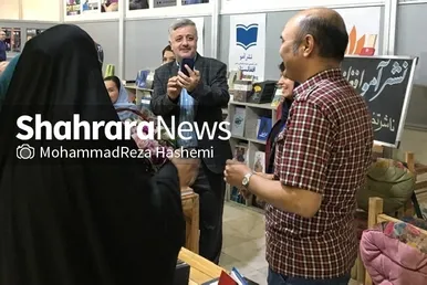 عکس‌هایی از حضور ۱۰ ناشر افغانستانی در نمایشگاه کتاب تهران