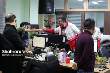 بازدید مدیرعامل جمعیت هلال‌احمر خراسان رضوی از موسسه فرهنگی شهرآرا