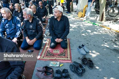 گزارش تصویری | عزاداری روز تاسوعای حسینی در خیابان های اطراف حرم مطهر رضوی