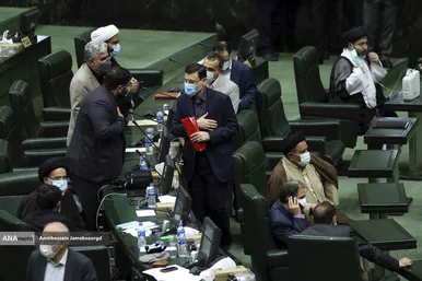 خداحافظی قاضی زاده هاشمی نماینده مشهد با مجلس