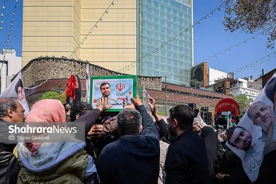 گزارش تصویری | تشییع پیکر مطهر ۳ شهید در مشهد