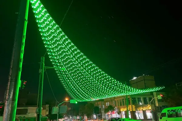 مشهد به رنگ سبز درآمد + تصاویر