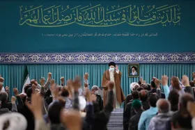 رهبر انقلاب: زنده نگه&zwnj;داشتن یاد شهدا، جهادی بزرگ است| یاد، سلوک و مجاهدت شهدا به نسل جوان منتقل شود+ فیلم و عکس