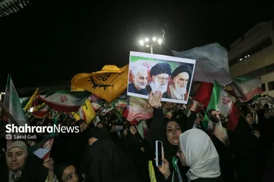 گزارش تصویری | بیعت مهاجران افغانستانی با حضور در عرصه میدان شهدای مشهد با رهبر انقلاب اسلامی