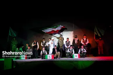 نمایش میدانی «نوری در نیمروز»