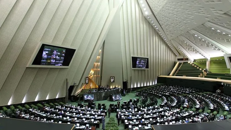 ایثارگران استخدام رسمی می‌شوند