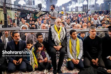 گزارش تصویری | وداع با پیکر مطهر بانوی شهیده معصومه کرباسی در حرم مطهر رضوی - مشهد