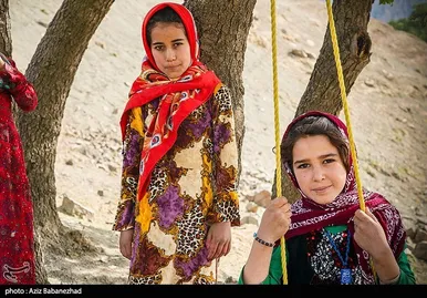 عبور عشایر از خرم آباد