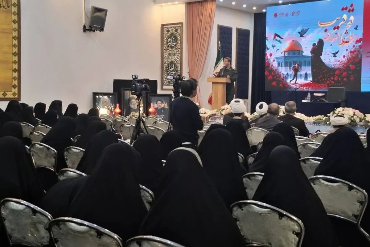برگزاری رویداد «الفبای فتح قریب» در مکتب نرجس مشهد
