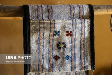 ایران زیباست | خورجین‌بافی؛ هنر دستان اهالی کویر
