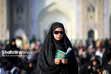 مراسم دعای عرفه در حرم مطهر رضوی