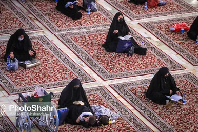 مراسم احیاء شب ۲۱ ماه مبارک رمضان در حرم مطهر رضوی