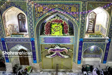 چراغانی و گل آرایی حرم مطهر رضوی در دهه کرامت