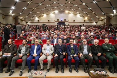 گردهمایی ۲ هزار و ۵۰۰ دهیار استان خراسان رضوی با حضور وزیر کشور