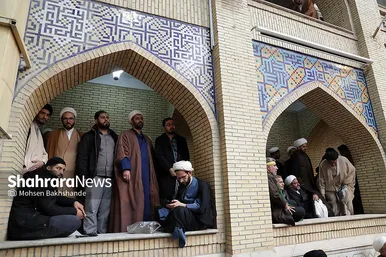 گزارش تصویری | اجتماع حوزویان در دفاع از ولایت در مشهد