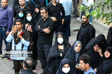 تشییع پیکر مطهر ۵ شهید مدافع حرم در مشهد