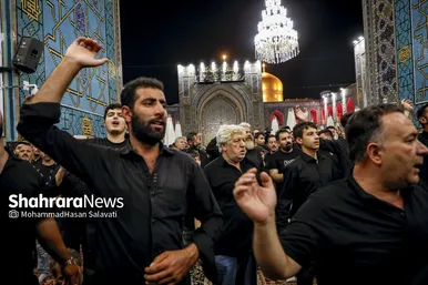 گزارش تصویری | «حسینیه حرم»، عزاداری سنتی اقوام استان‌های مختلف در حرم مطهر رضوی