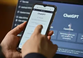 OpenAI مکالمات کاربران با ChatGPT را به پلیس می&zwnj;دهد