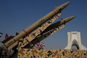فرماندهان نظامی پنتاگون درباره ادامه جنگ با ایران به وزیر جنگ هشدار داده&zwnj;اند