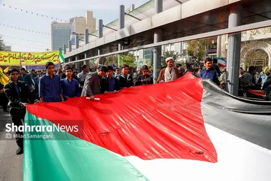 گزارش تصویری | راهپیمایی ۱۳ آبان ۱۴۰۳ در مشهد