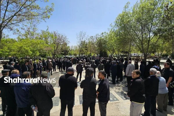 مراسم تشییع پدر شهیدان «دهنوی» در مشهد برگزار شد + فیلم