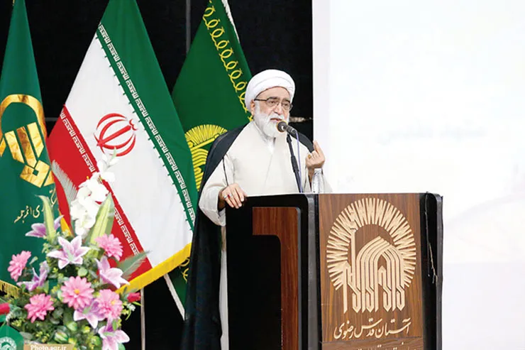 تولیت آستانقدس رضوی: ما می‌توانیم بدون وابستگی به نفت روی پای خودمان بایستیم
