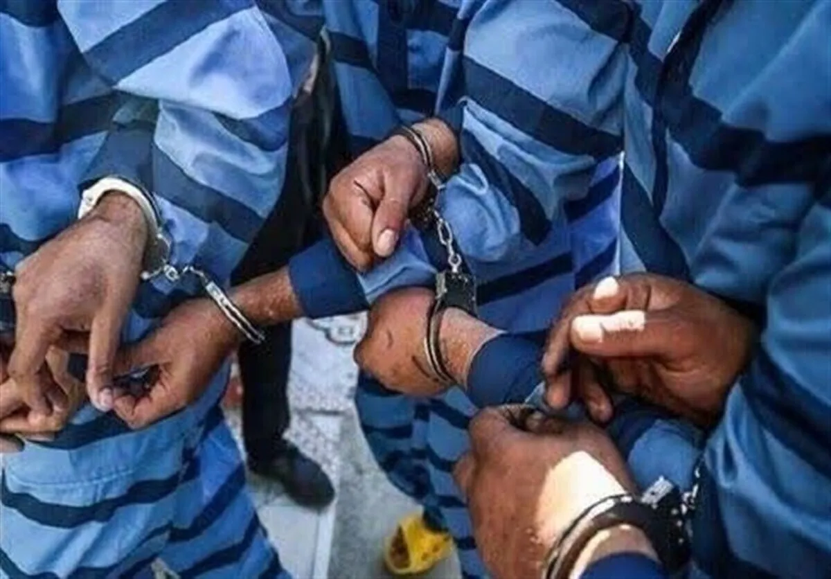 دستگیری متهم به کلاهبرداری ۳۰ میلیاردی در مشهد (۱۷ بهمن ۱۴۰۲)