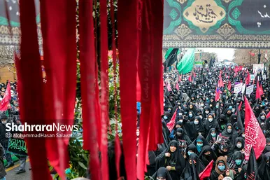 اجتماع عزاداران فاطمی و تشییع پیکر ۹ شهید دفاع مقدس و مدافع حرم